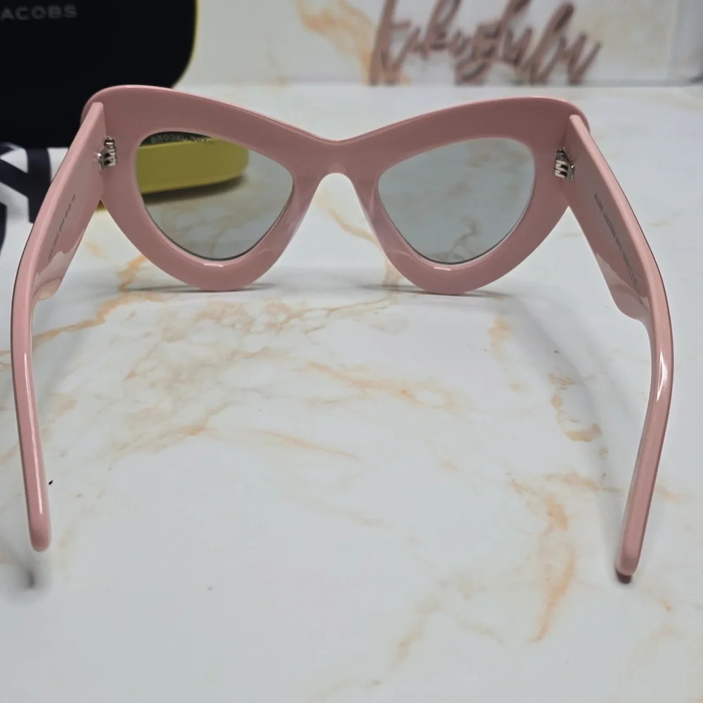 Marc Jacobs Crystal Pink Sunglasses Oversized Cat Eye MARC 798/S 3DV IR